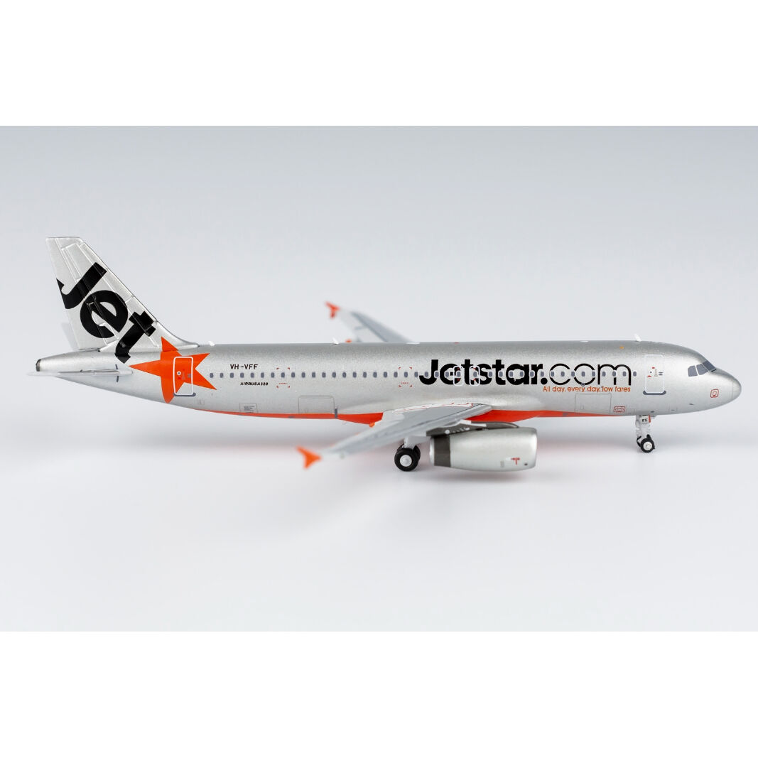 ジェットスター A320 VH-VQH 1/400 ジェットスター A320 VH-VQH 1/400 - メルカリ