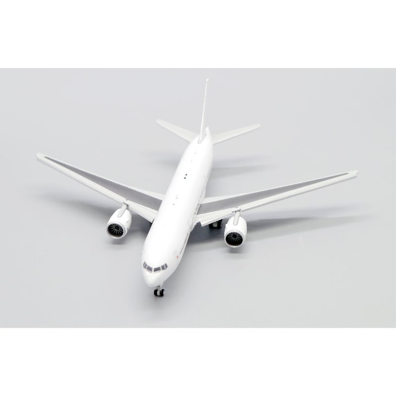 お取り寄せ商品】塗装DIY 1/400 Blank B777-200 お取り寄せ商品】塗装DIY 1/400 Blank B777-200