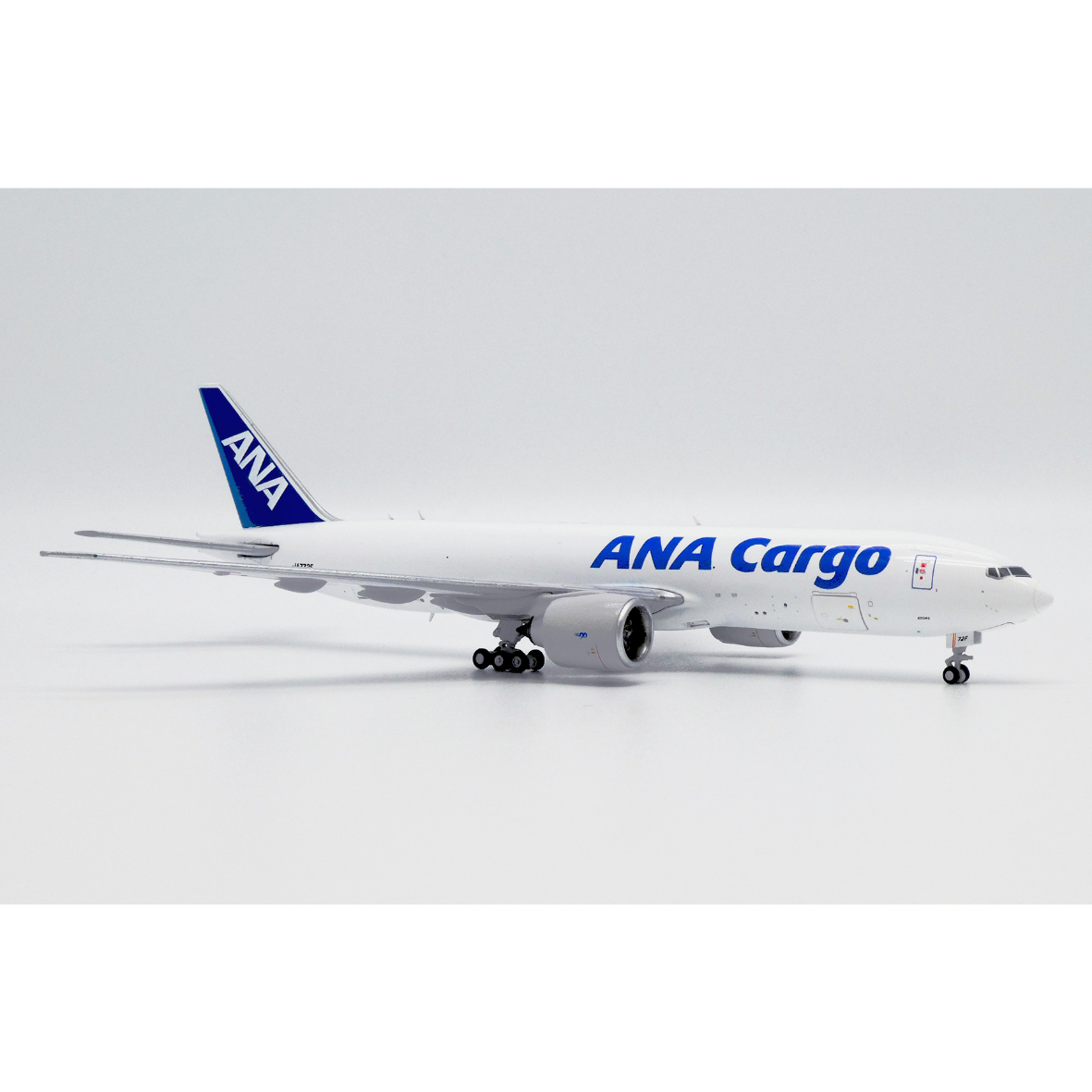 ANA Cargo B777F 貨物機 BLUE JAY 1/400 fit=scale-down,w=1200
