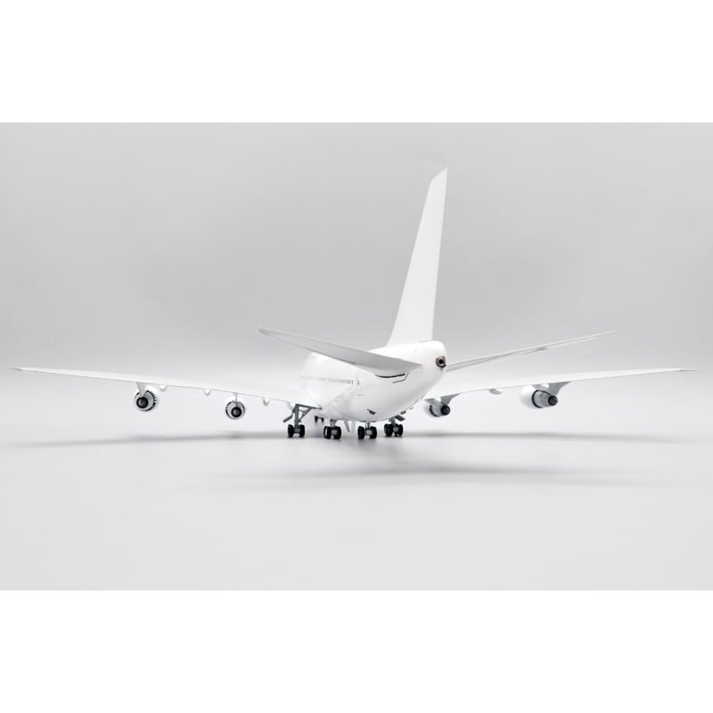 お取り寄せ商品】塗装DIY 1/200 Blank B747-300 お取り寄せ商品】塗装DIY 1/200 Blank B747-300