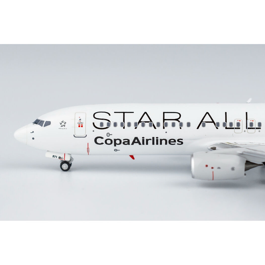 1/400 737-800/w コパ航空 「スターアライアンス塗装機」 HP-1830