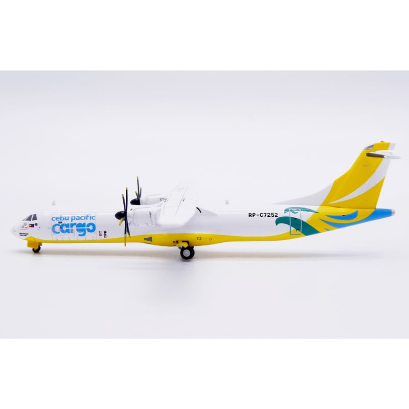 お取り寄せ商品】1/400 ATR72-500F セブパシフィックカーゴ航空(初のAT