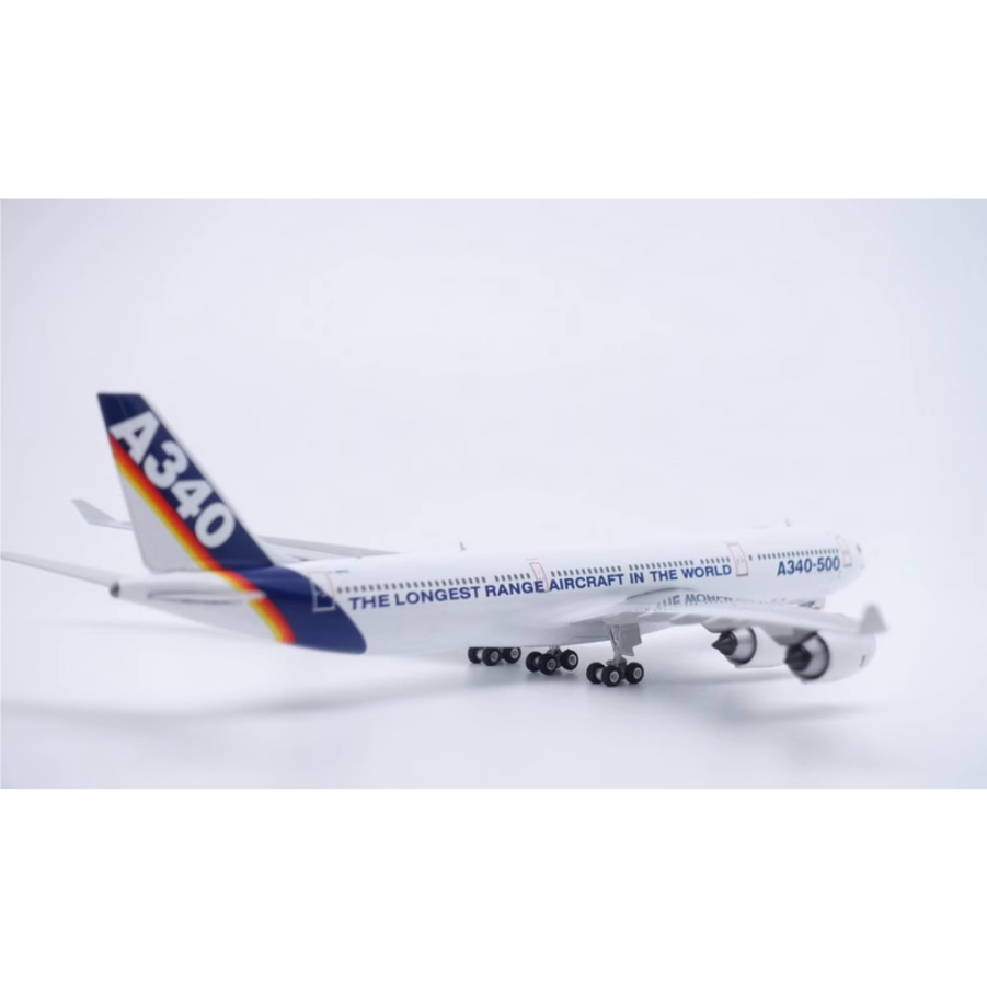 1/400 A340-500 エアバス社 ハウスカラー F-WWTE | ひこーきちゃん