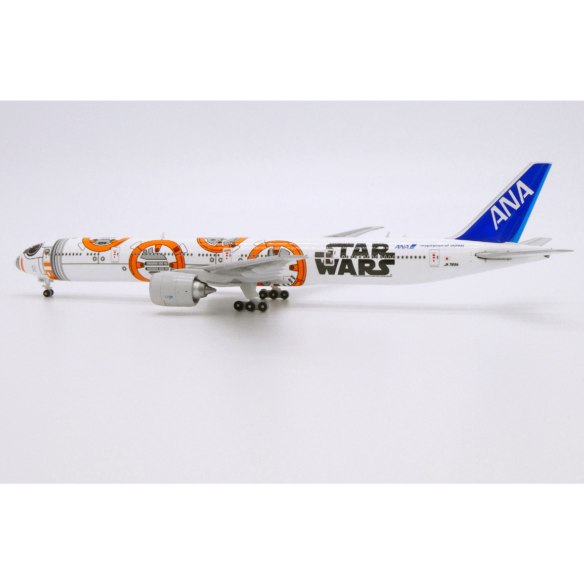 非売品・新商品情報】1/500 777-300ER ANA「BB-8 ANA JET特別