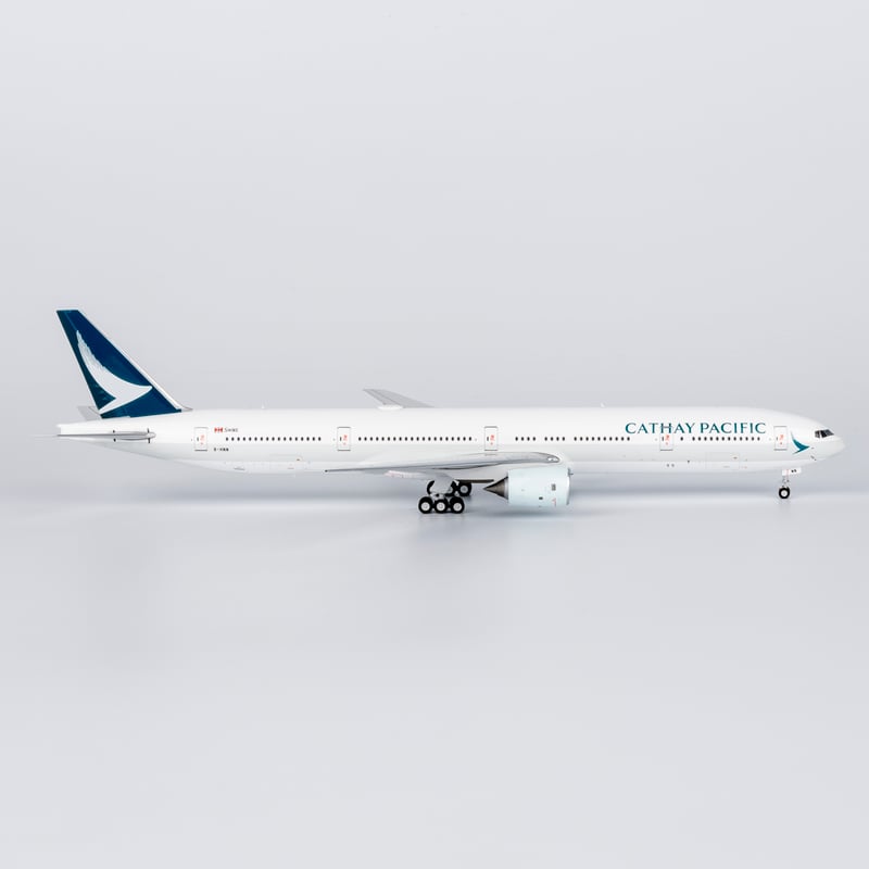 専用　CATHAY PACIFIC キャセイパシフィック 777-300ER 1/400 777-300 キャセイパシフィック航空 B-HNN