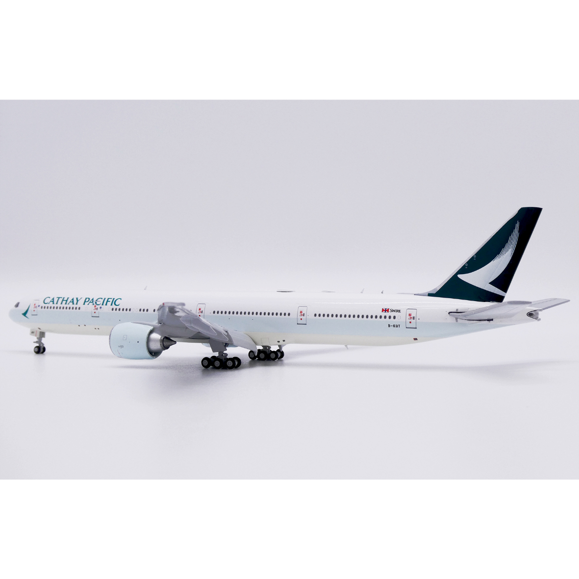キャセイパシフィック航空 777-300ER B-KQT 1/400 original