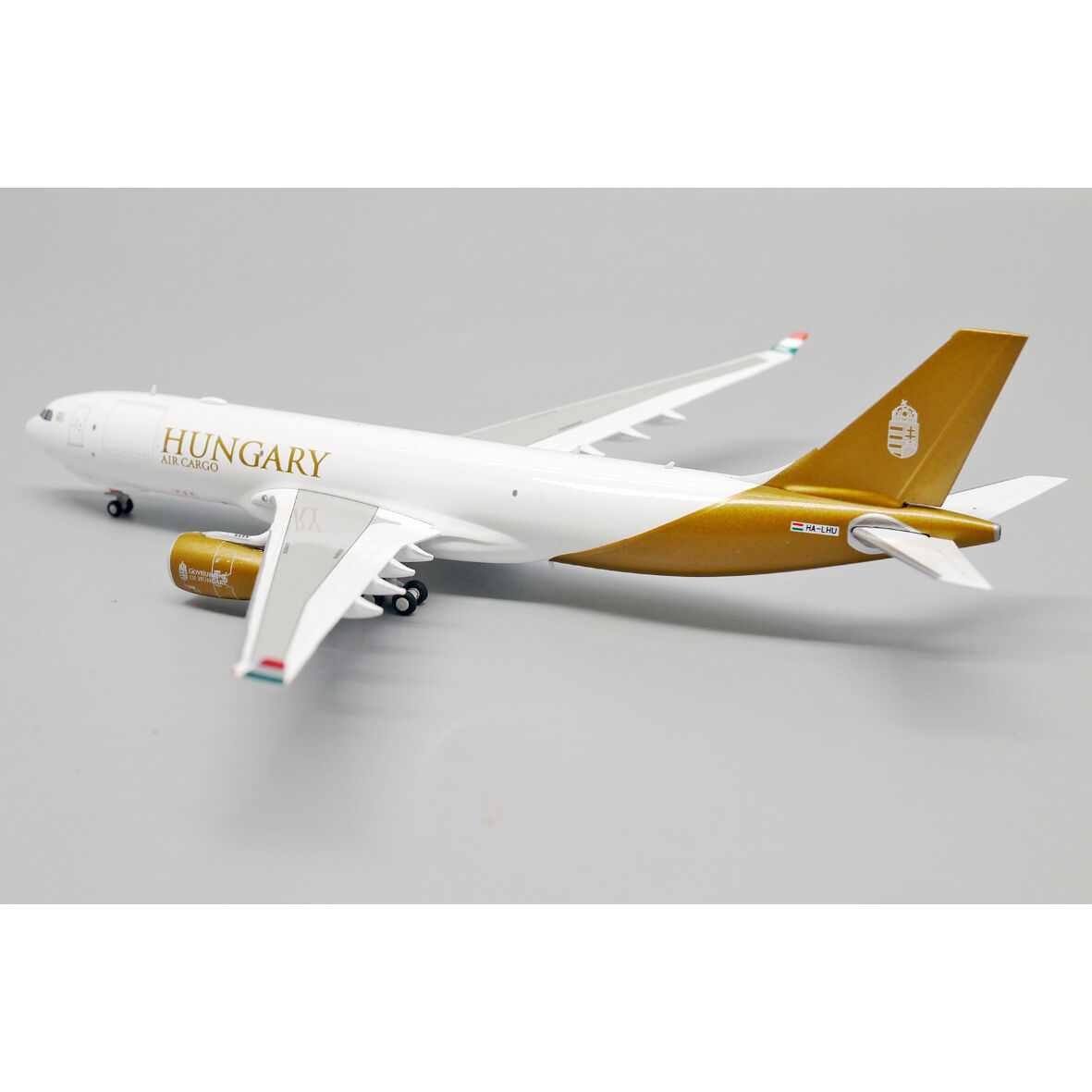 お取り寄せ商品】1/400 A330-200F Hungary Air Cargo
