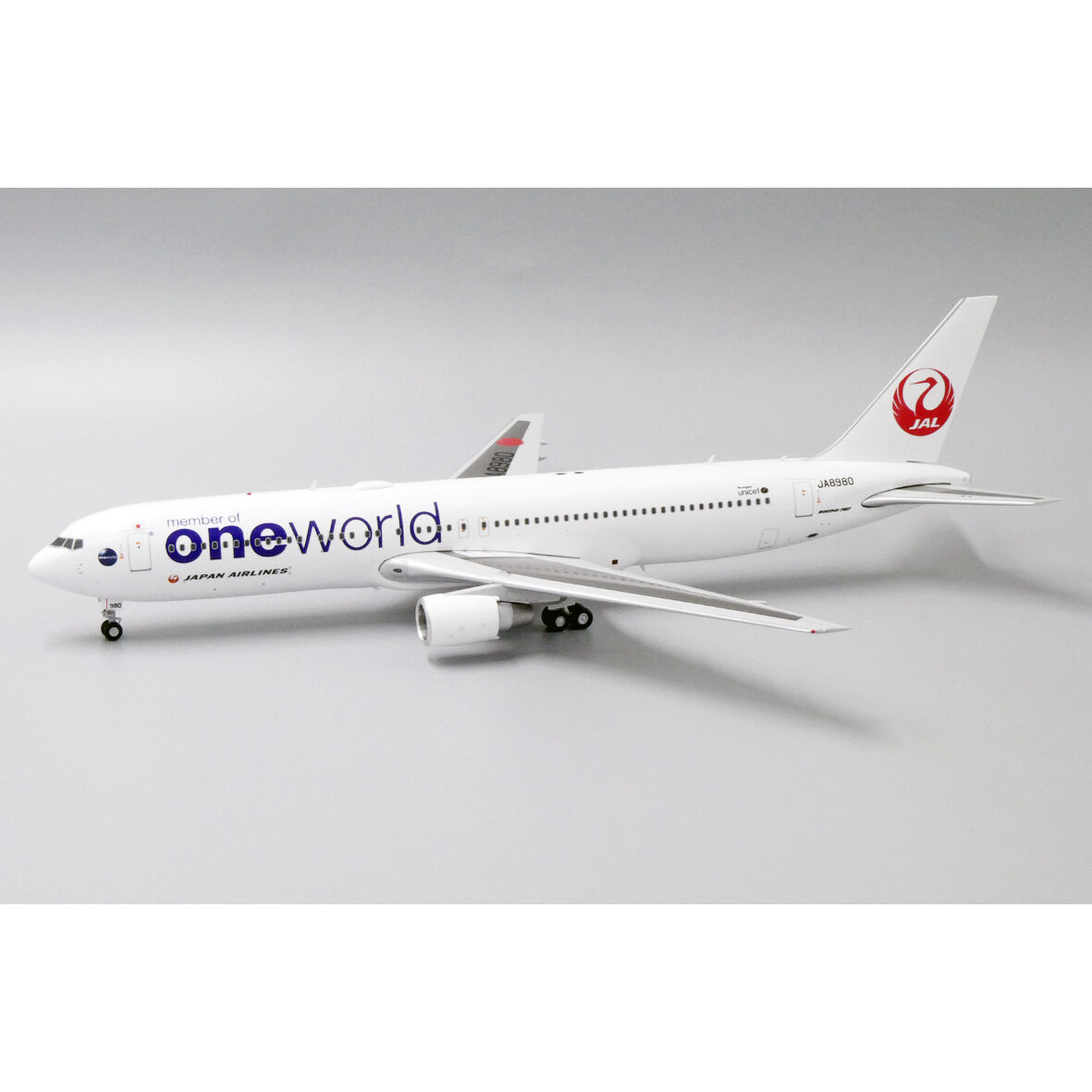 非売品・新商品情報】1/200 767-300 JAL「ワンワールド塗装機」 JA8980