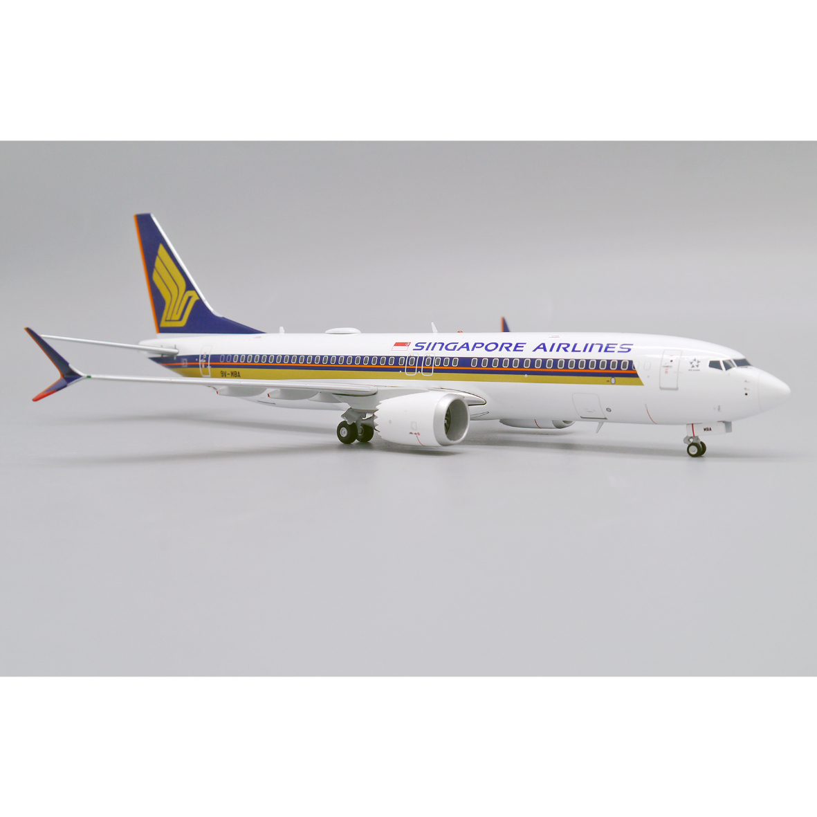 シンガポール航空 737MAX8 9V-MBA 1/200 1/200 737 MAX 8 シンガポール航空 9V-MBA | ひこ