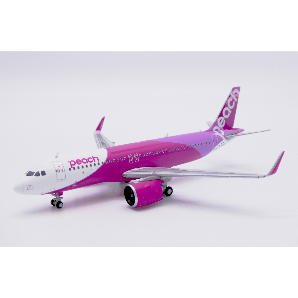 Peach エアバスA320neo JCウイングス 1/400 ScaleModelStore.com :: JC Wings 1:400 - EW432N005 - Peach