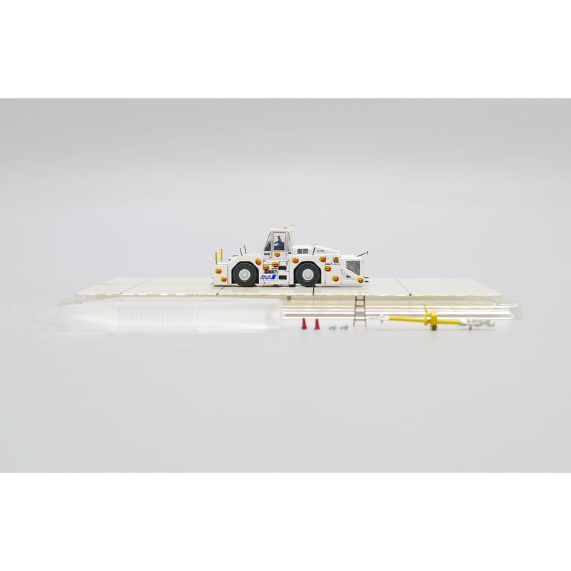 非売品・新商品情報】1/200 トーイングトラクターWT500E ANA