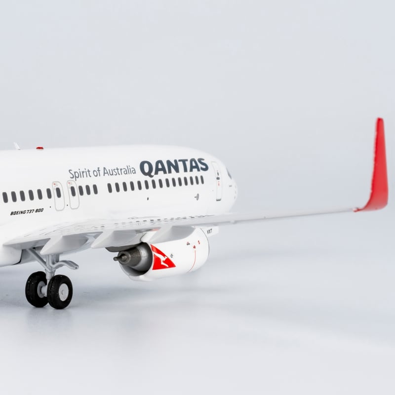 お取り寄せ商品】1/200 737-800/w カンタス航空「Townsville」