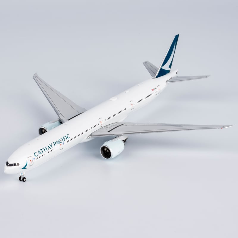 1/400 777-300ER キャセイパシフィック航空 B-KQ