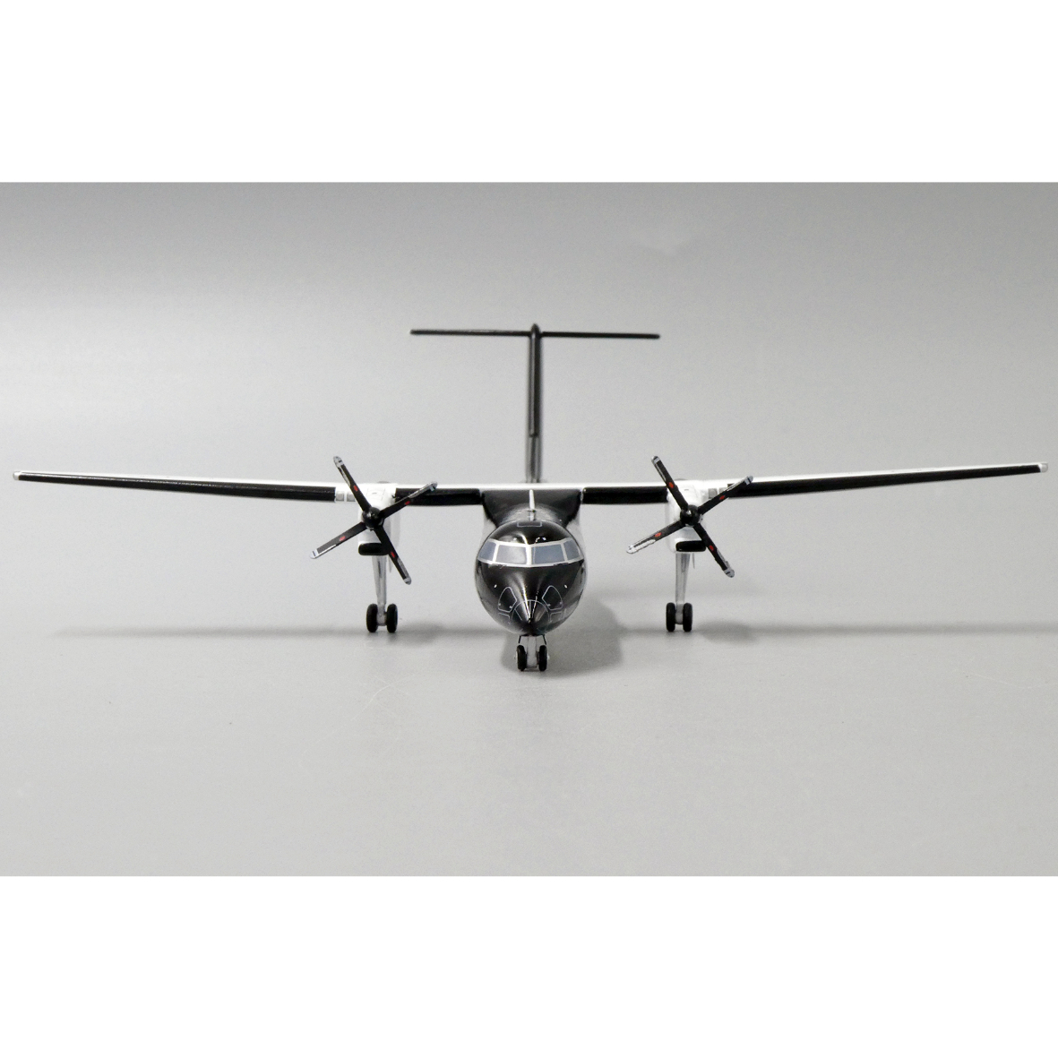 お取り寄せ商品】1/200 Dash8-Q300 ニュージーランド航空「All Black