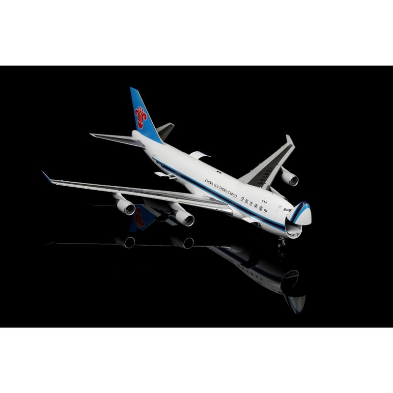 特価商品】【お取り寄せ商品】1/200 747-400F 中国南方航空 B-2461