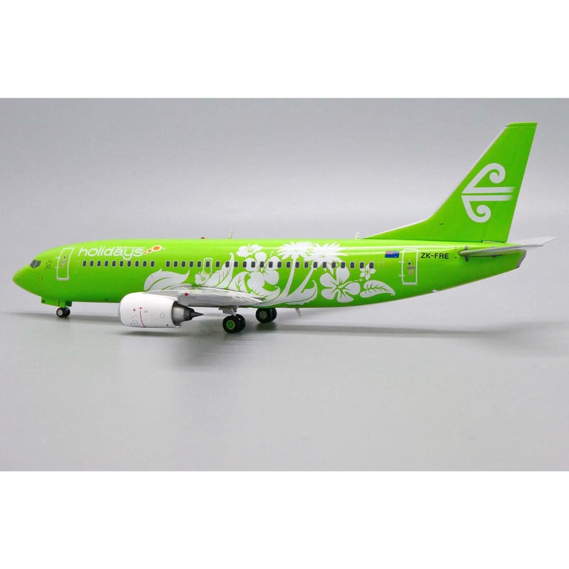 お取り寄せ商品】1/200 737-300 ニュージーランド航空「Holidays」 Z