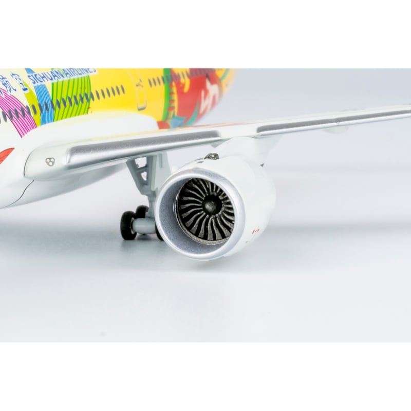 1/400 A350-900 四川航空「成都夏季ワールドユニバーシティゲームズ特別