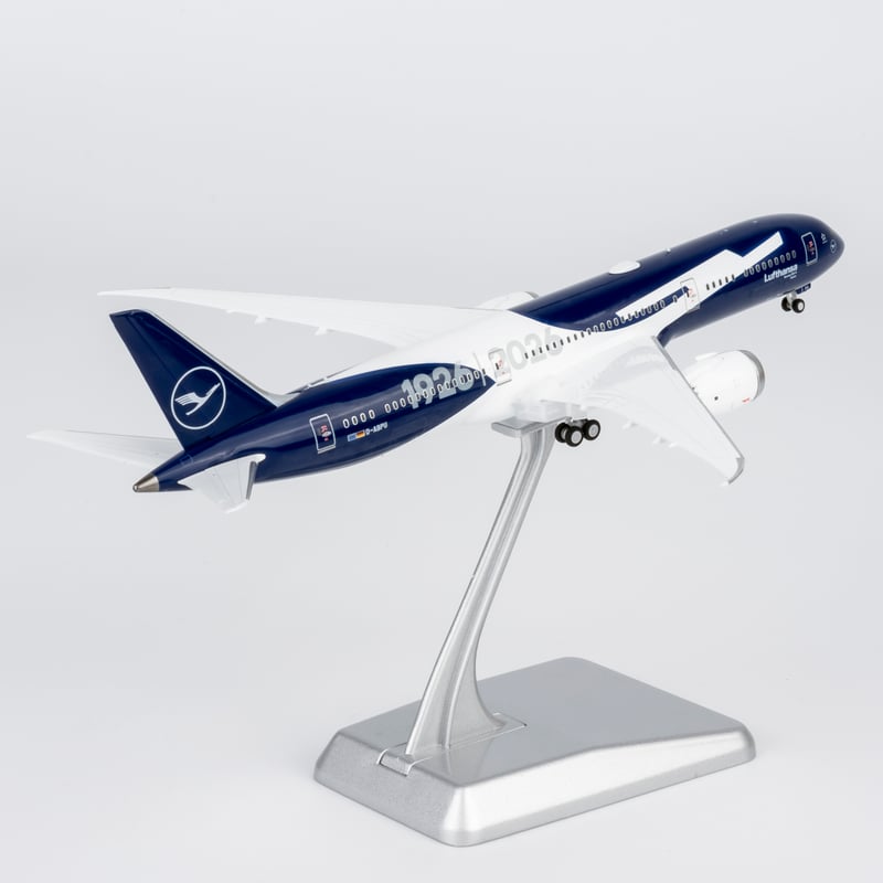 NG Models 【ULTIMATE】 1/400 787-9 ルフトハンザ航空「創業10