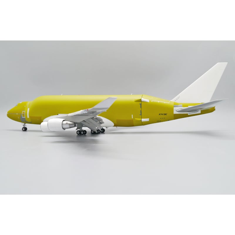 お取り寄せ商品】1/200 747-400(LCF)ドリームリフター下地塗装 胴体