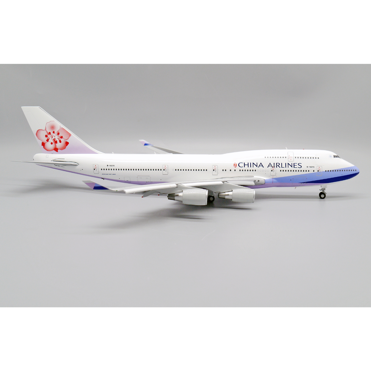 1/200 747-400 チャイナエアライン B-18215 Flaps Down