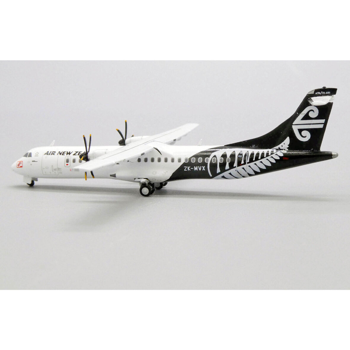 1/400 ATR 72-600 ニュージーランド航空 ZK-MVX