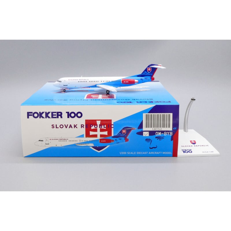 1/200 Fokker 100 スロバキア内務省航空局 OM-BYB | ひこーきちゃん