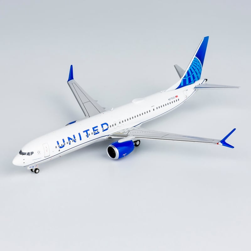 お取り寄せ商品】1/400 737 MAX 9 ユナイテッド航空「Blue Evo