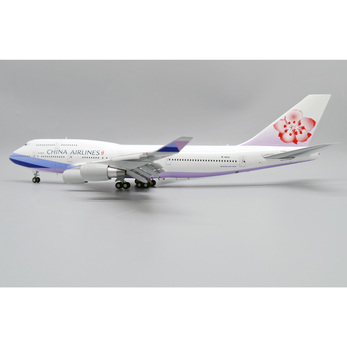 チャイナエアライン 747-400 B-18210 1/200 Highly detailed JC Wings diecast model airplane China