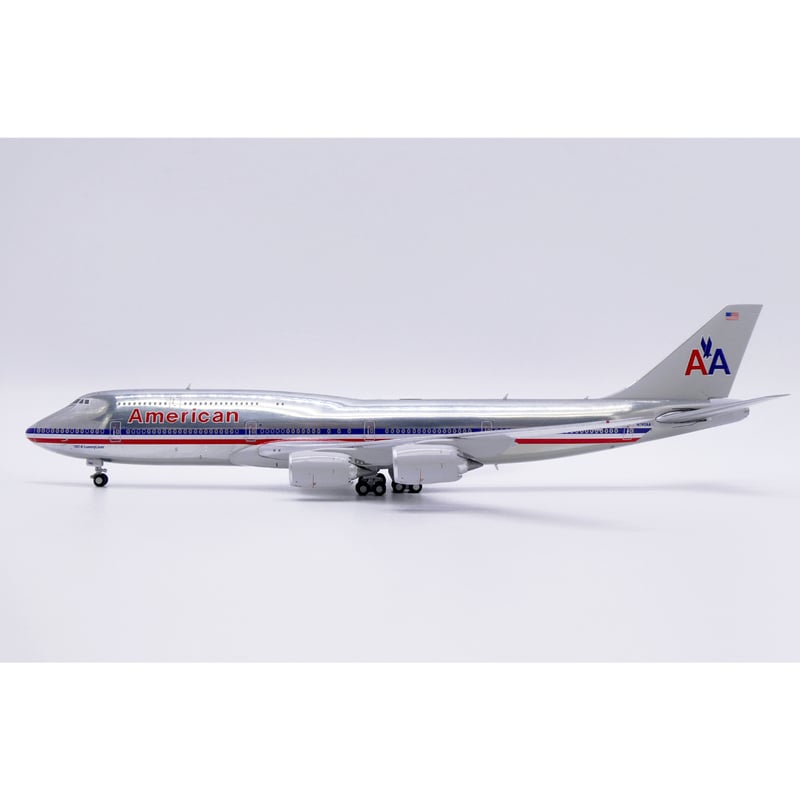 お取り寄せ商品】1/400 747-8i アメリカン航空 仮想塗装 N748AA (ポリッ