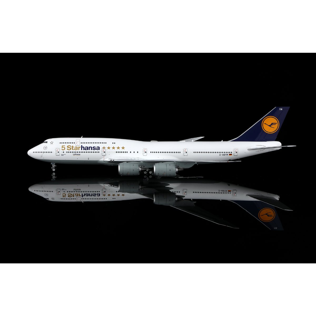 ルフトハンザ航空 D-ABYN B747-8 1/400 特価商品】【お取り寄せ商品】1/200 747-8 ルフトハンザ航空 D-ABYM |
