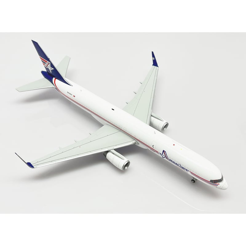 お取り寄せ商品】1/200 757-200(PCF) アメリジェット・インターナショ