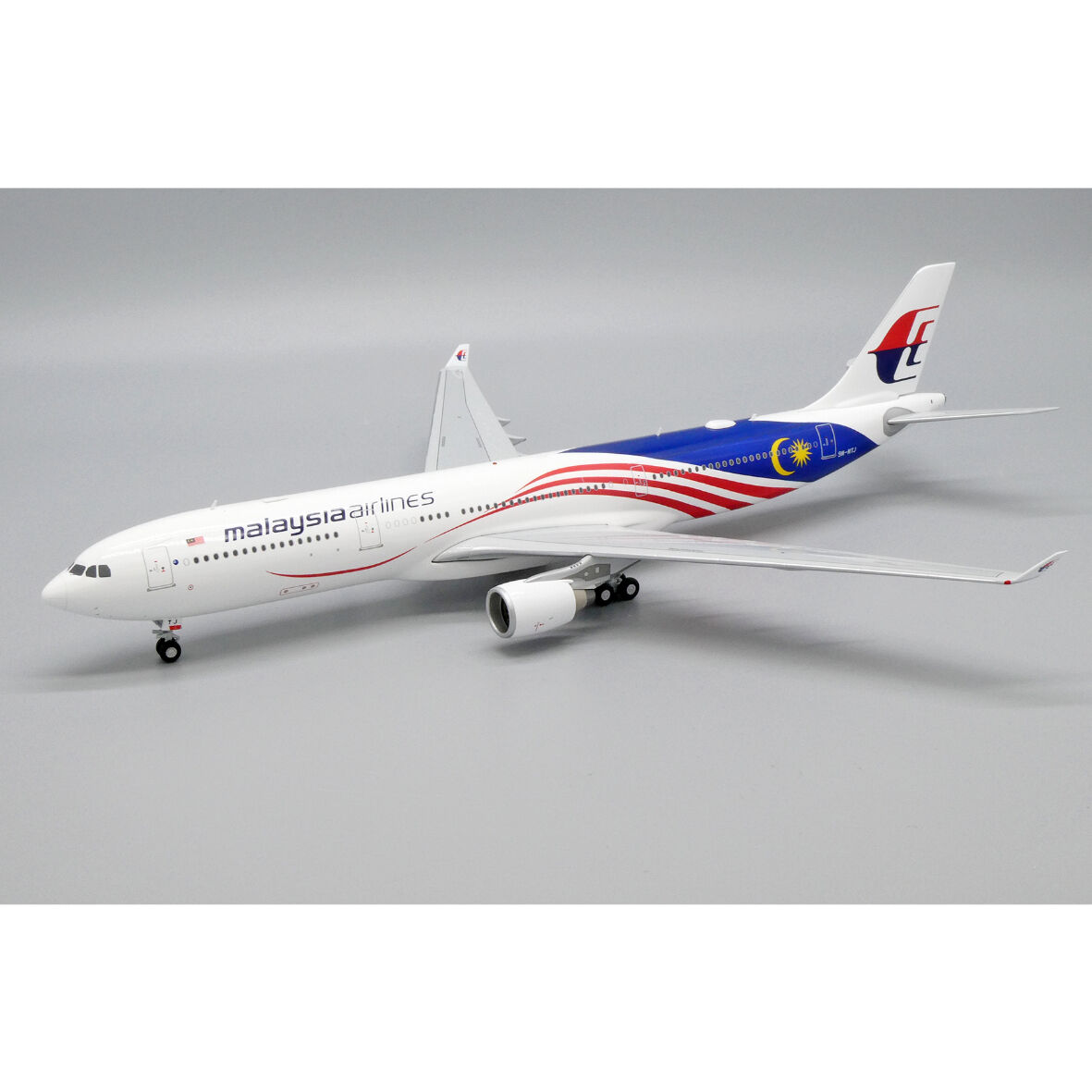 JC Wings 1/200 エアバス A330-200 マレーシア航空 9M-MTX[240010388855]-