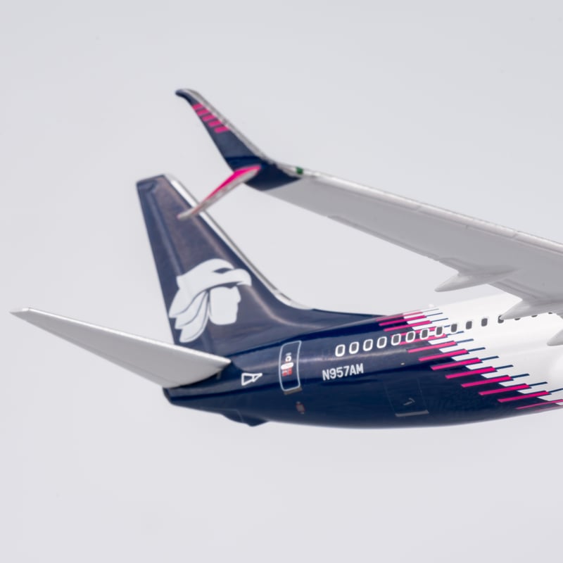 お取り寄せ商品】1/400 737-800/w アエロメヒコ航空「新塗装