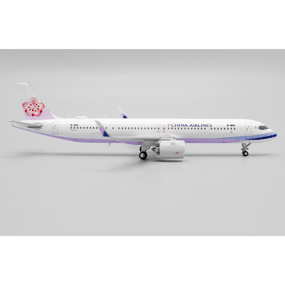1/400 A321NEO チャイナエアライン B-18101 | ひこーきちゃん