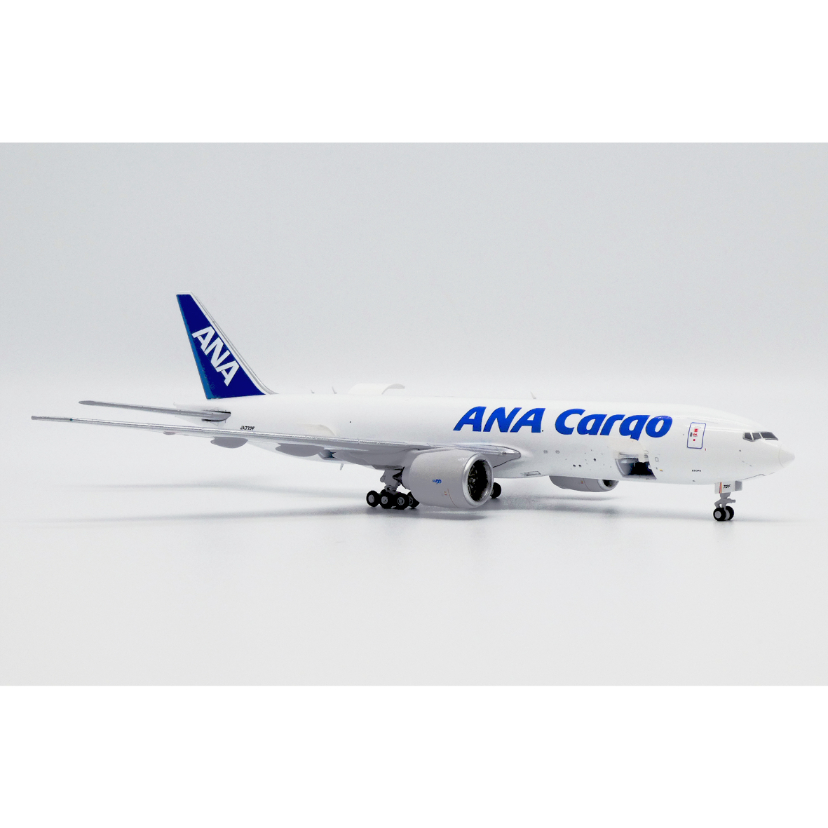 非売品・新商品情報】1/400 777F ANA Cargo「Blue Jay 非売品・新商品情報】1/400 777F ANA Cargo「Blue Jay