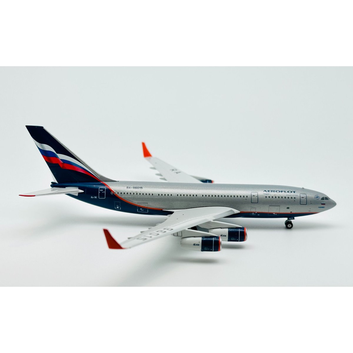 1/400 IL-96-300 アエロフロート・ロシア航空 RA-96015 | ひこー