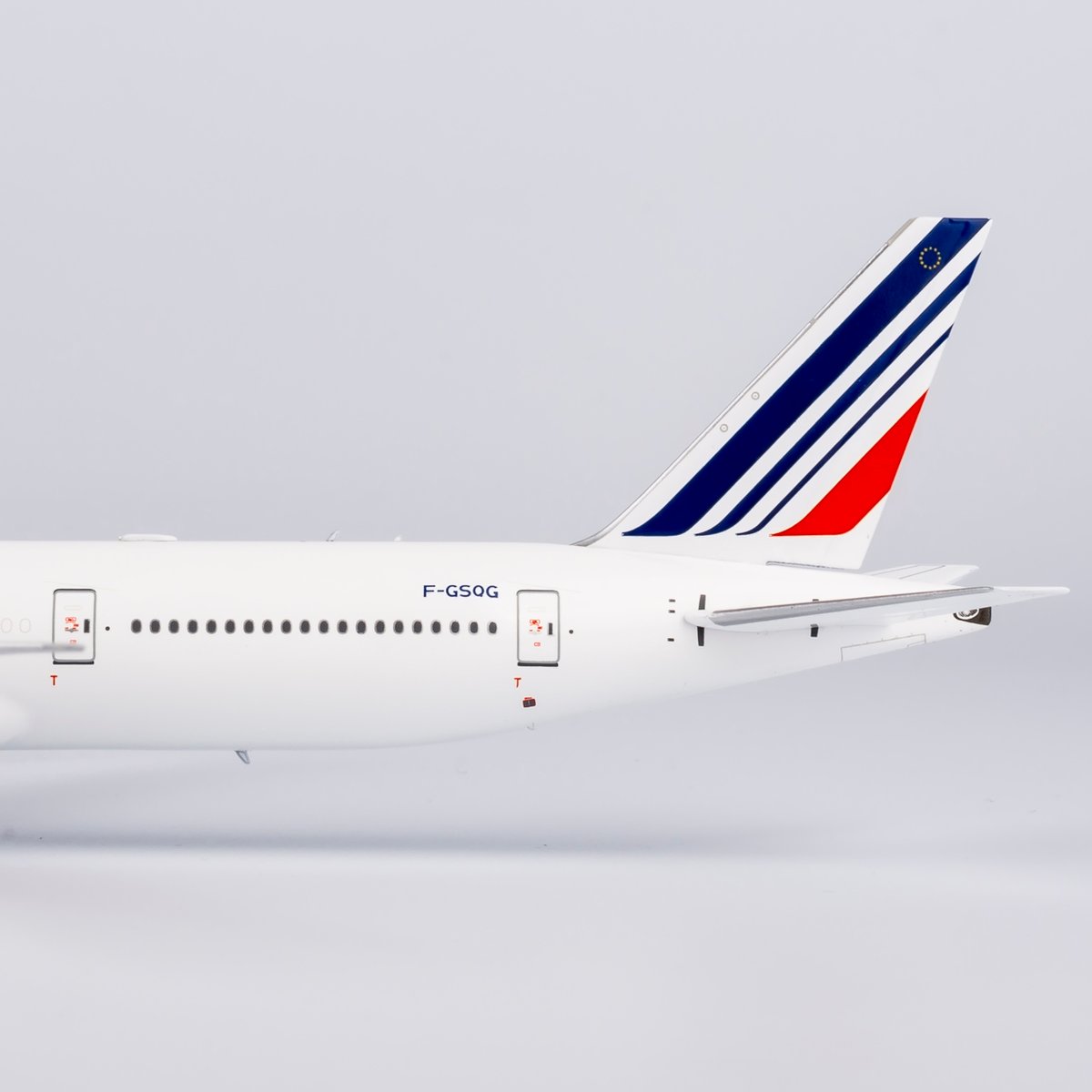 お取り寄せ商品】1/400 777-300ER エールフランス航空 F-