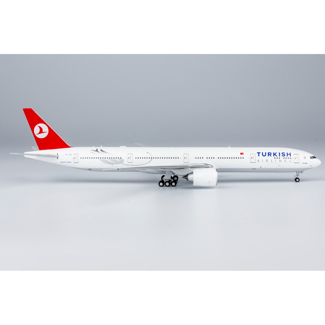 お取り寄せ商品】1/400 777-300ER ターキッシュ・エアライン お取り寄せ商品】1/400 777-300ER ターキッシュ・エアライン