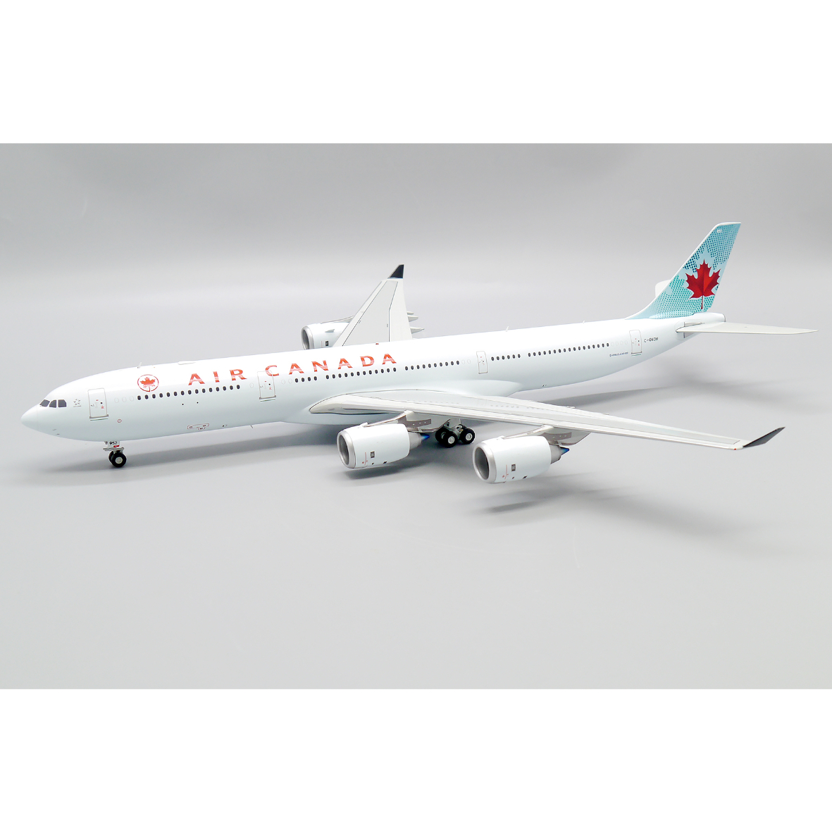 お取り寄せ商品】1/200 A340-500 エア・カナダ C-GKOM
