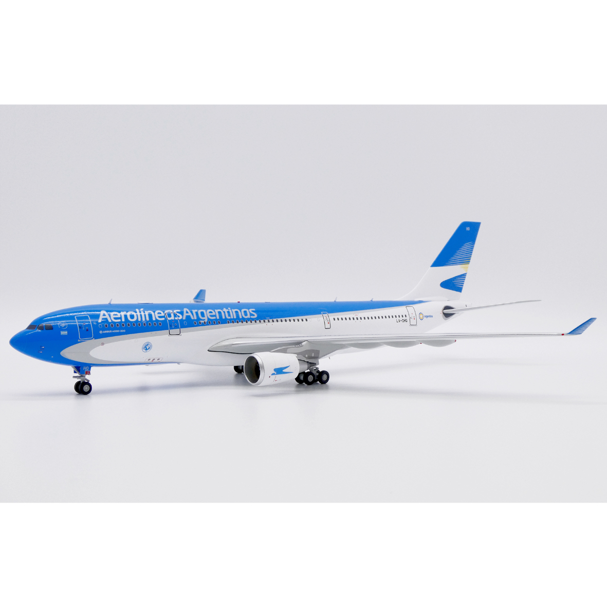 Jcwings アルゼンチン航空 a330-200 1/200 お取り寄せ商品】1/200 A330-200 アルゼンチン航空