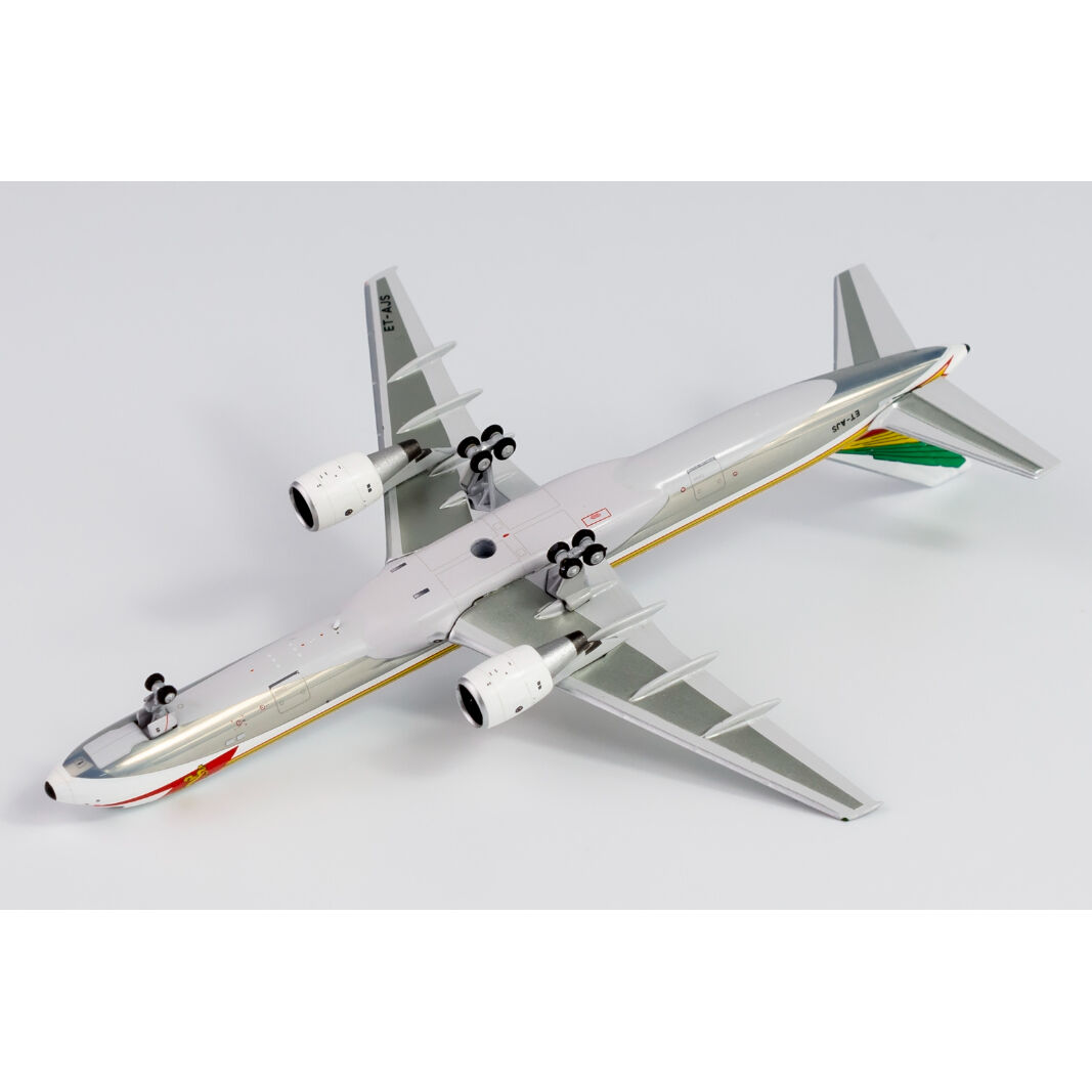 お取り寄せ商品】1/400 757-200PF エチオピア・カーゴ ET-
