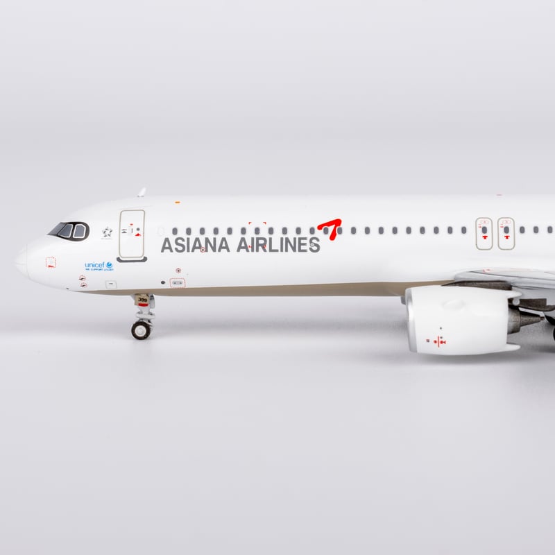お取り寄せ商品】1/400 A321neo アシアナ航空 HL8399 | ひこーきちゃん