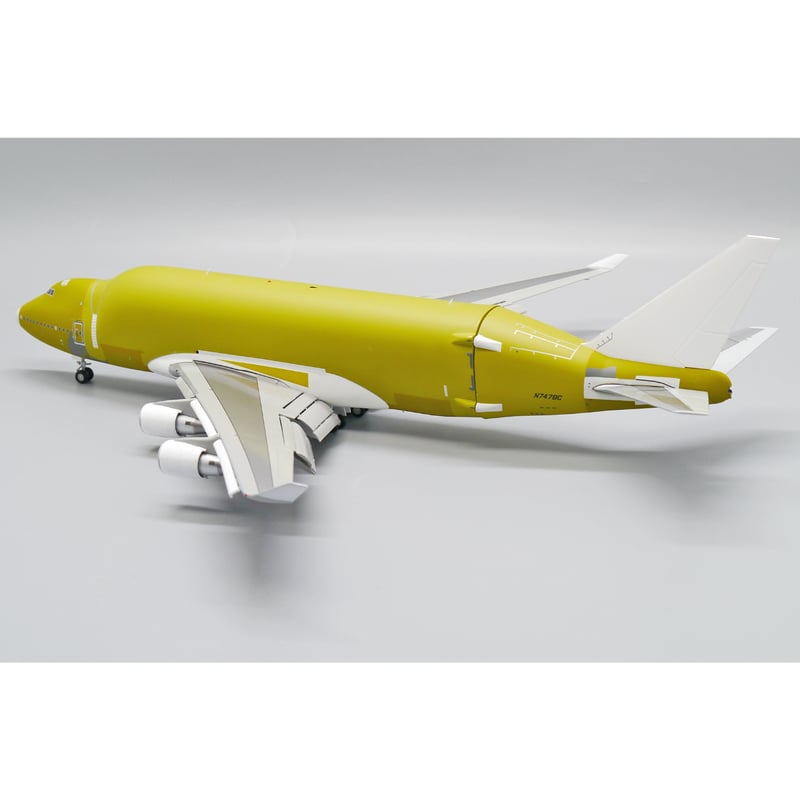 お取り寄せ商品】1/200 747-400(LCF)ドリームリフター下地塗装