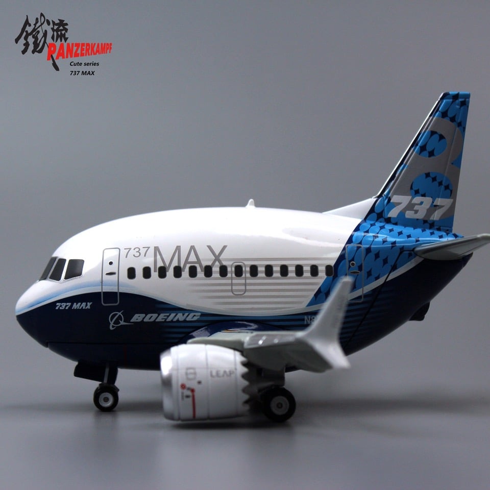 Maaaco専用 お取り寄せ商品】（たまごひこうき・Snap-Fit Cute）737 MAX 8 ボーイ