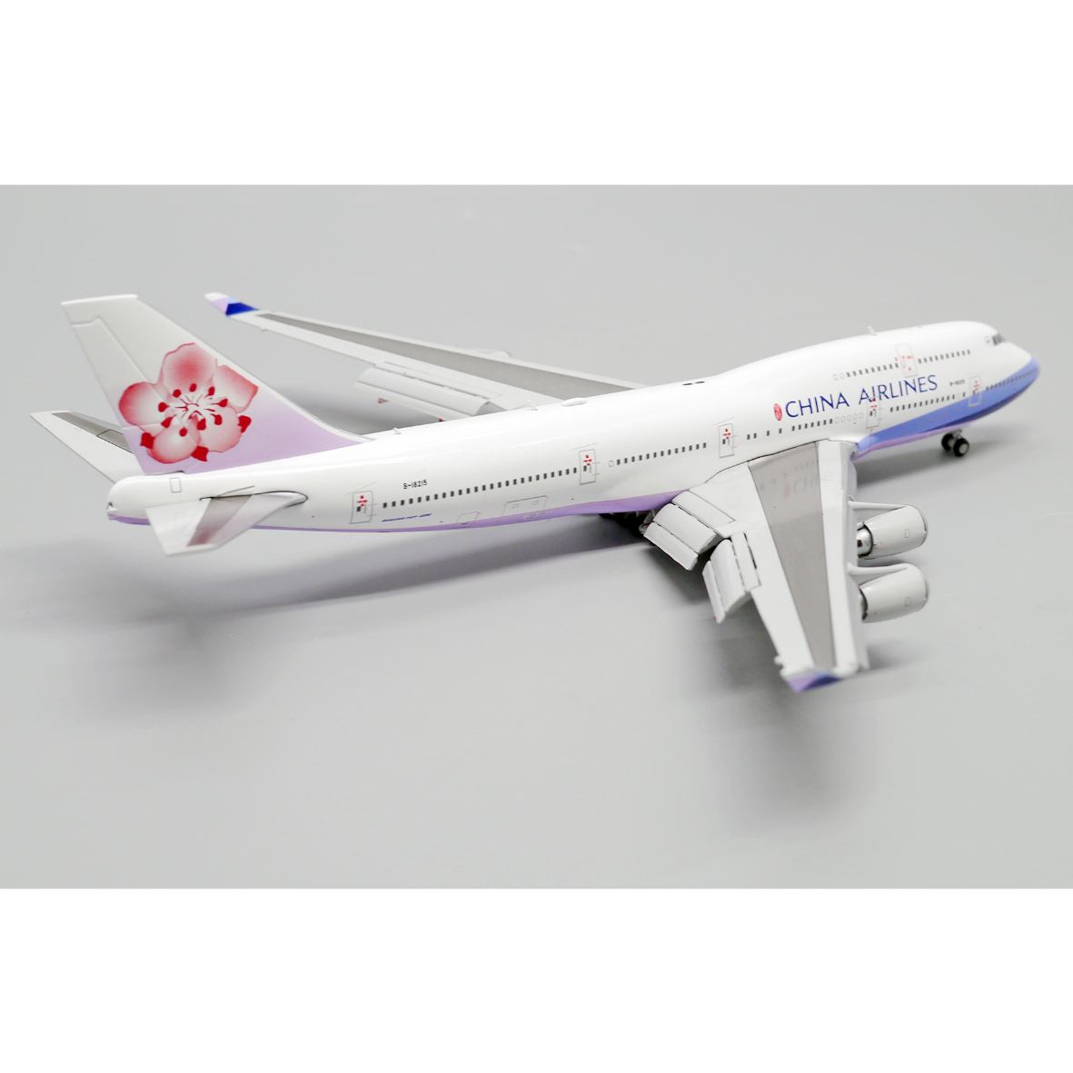 1/400 747-400 チャイナエアライン B-18215 Flaps