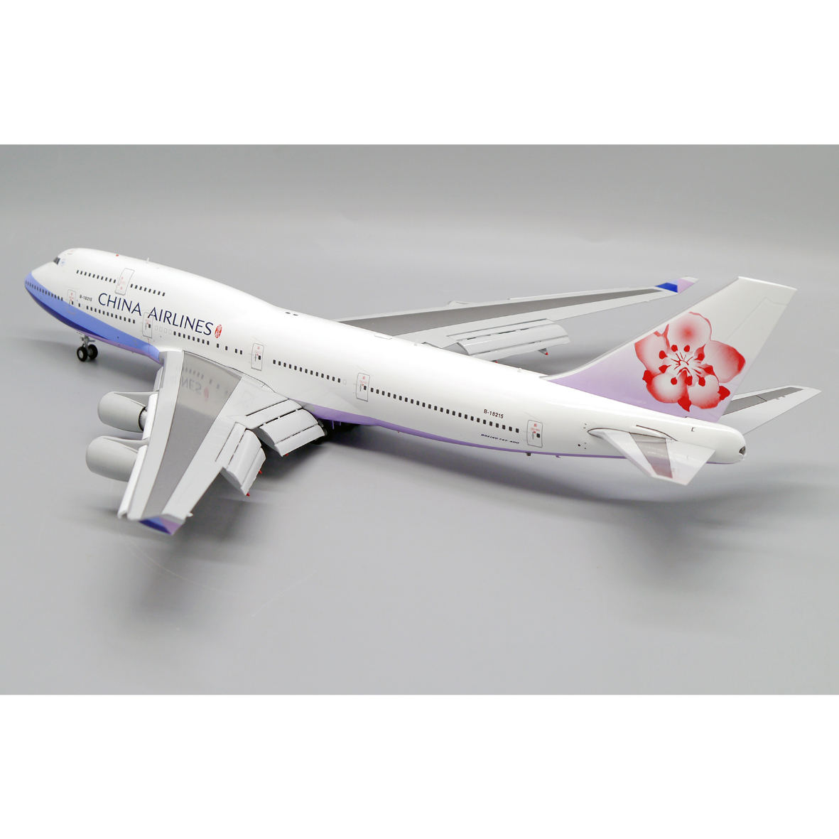 1/200 747-400 チャイナエアライン B-18215 Flaps Down