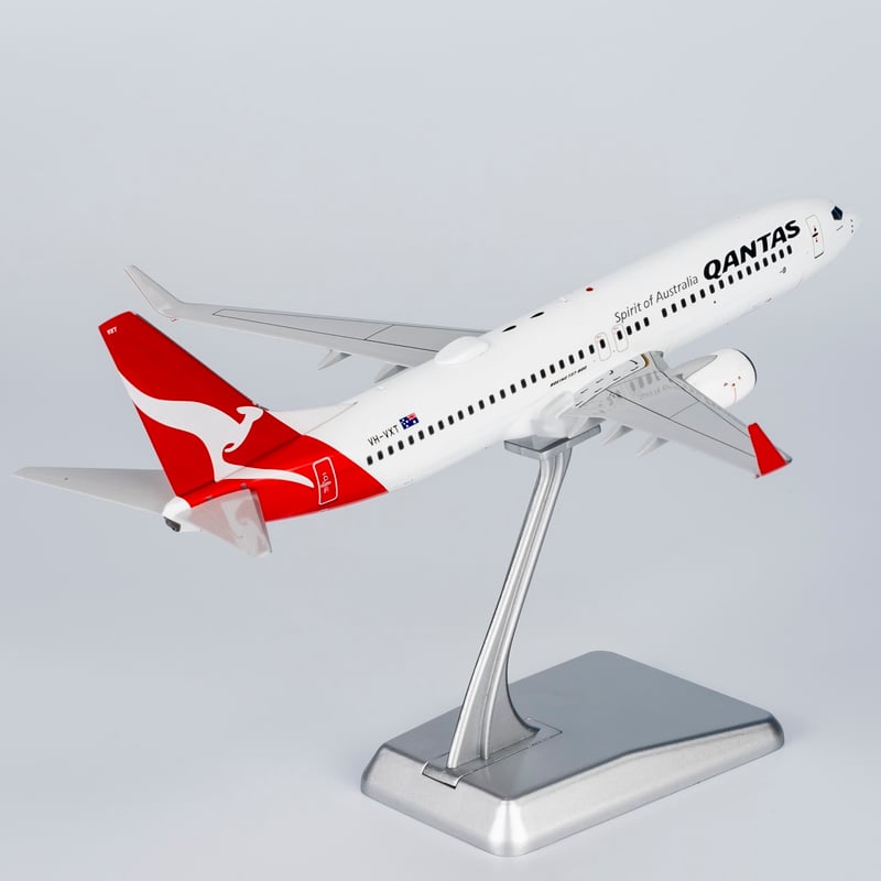 お取り寄せ商品】1/200 737-800/w カンタス航空「Townsville」