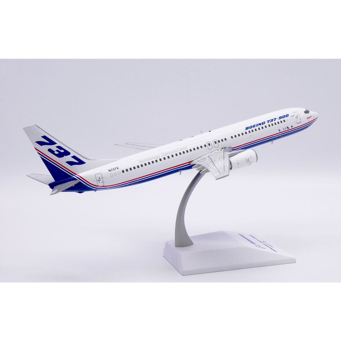 1/200 737-900 ボーイング社 ハウスカラー N737X | ひ