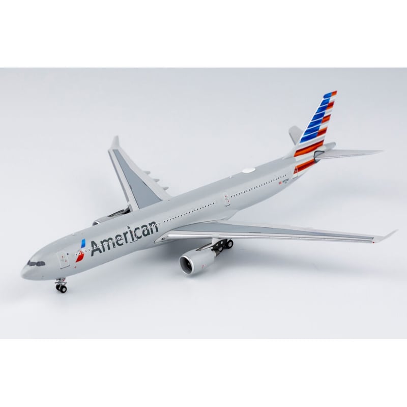 1/400 A330-300 アメリカン航空 N277AY | ひこーきちゃん模型専門店