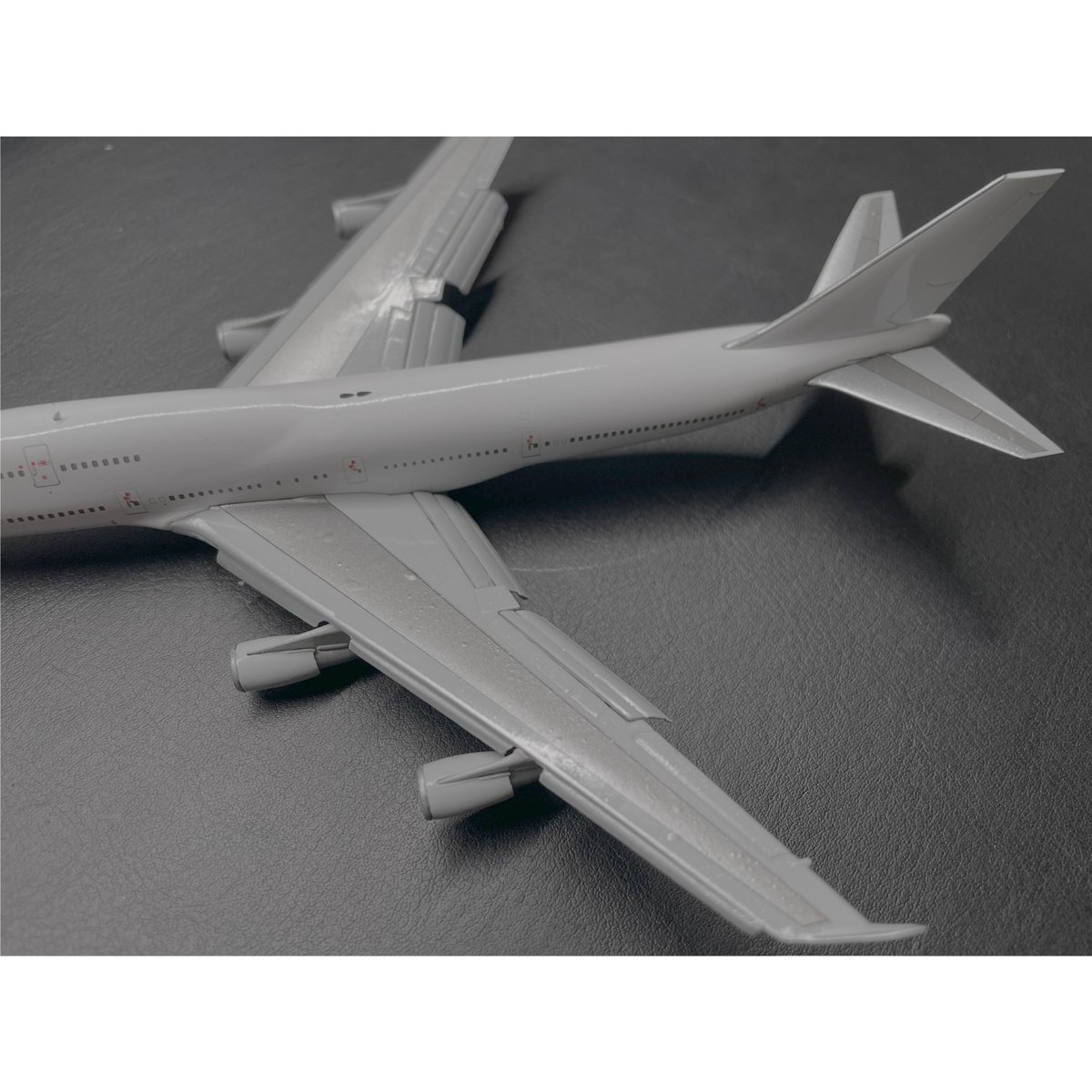 訳あり】【特売セール商品】塗装DIY 1/400 B747-400 GE Engine 訳あり】【特売セール商品】塗装DIY 1/400 B747-400 GE Engine
